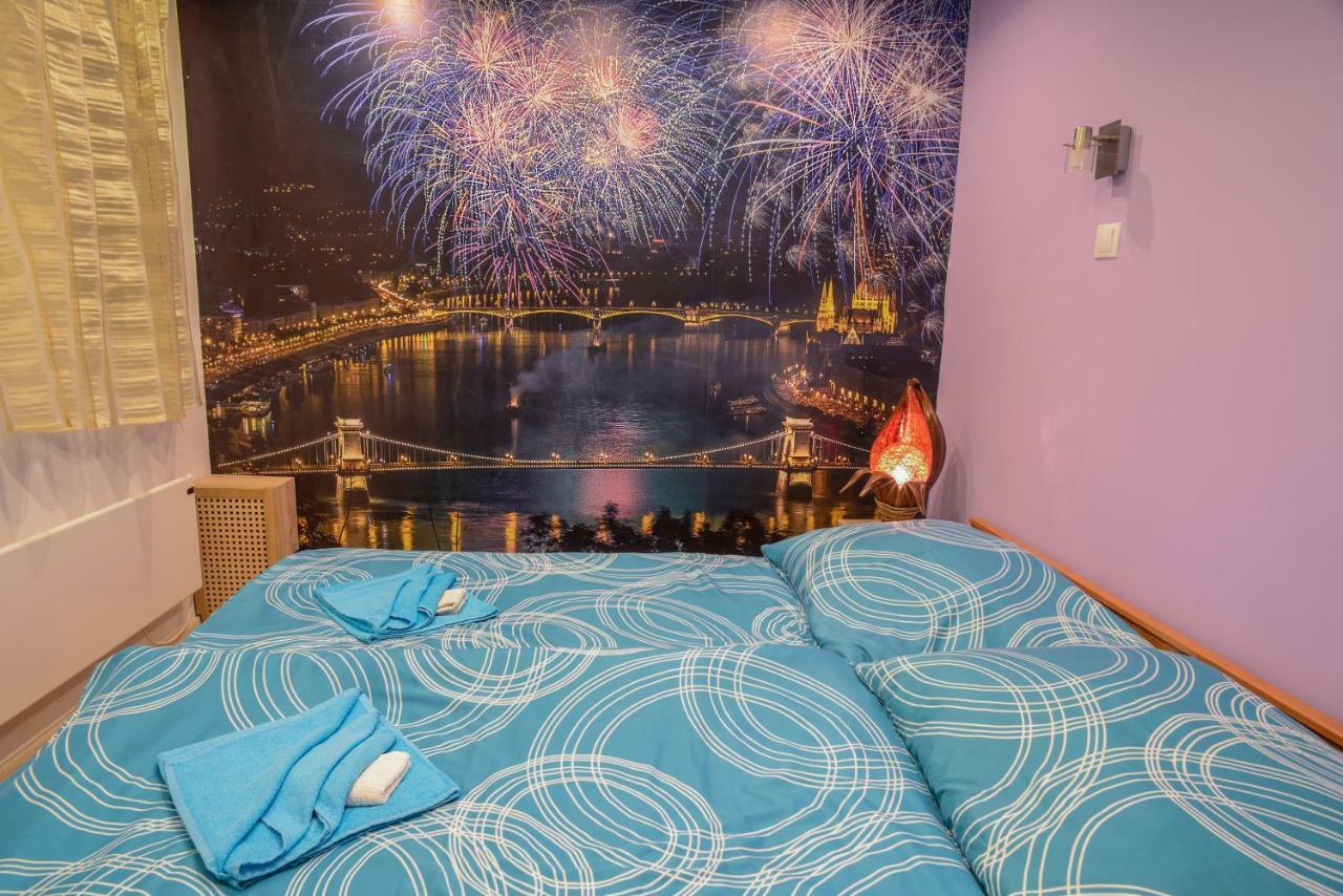 Fireworks Rakoczi - Free Parking - 3 Bedrooms - 2 Bathrooms Будапешт Екстер'єр фото